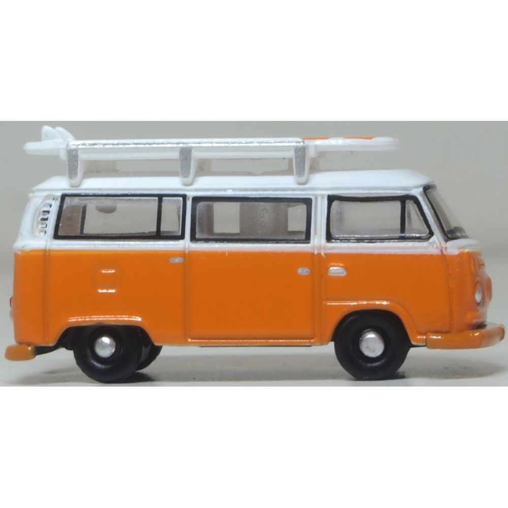 OXFORD 1/148 VW T2 Bay Window Bus/Surfboards Signal Orange/White