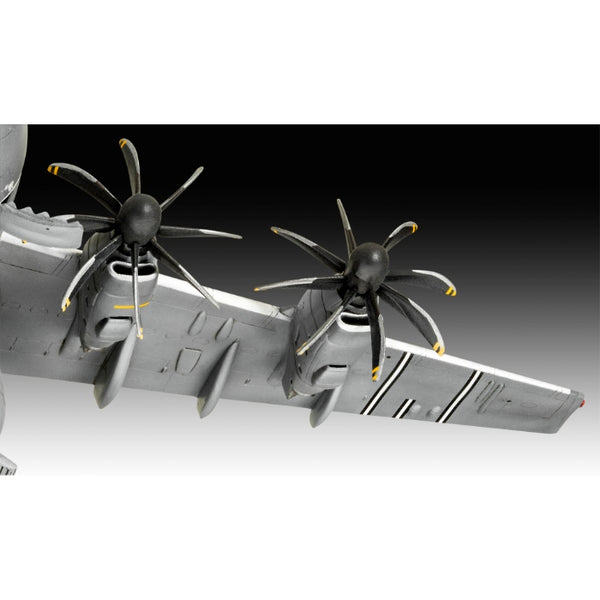REVELL 1/144 Scale Air Defender