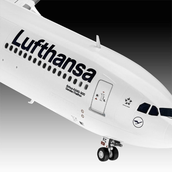 REVELL 1/144 Scale A340-300 Lufhansa New Livery