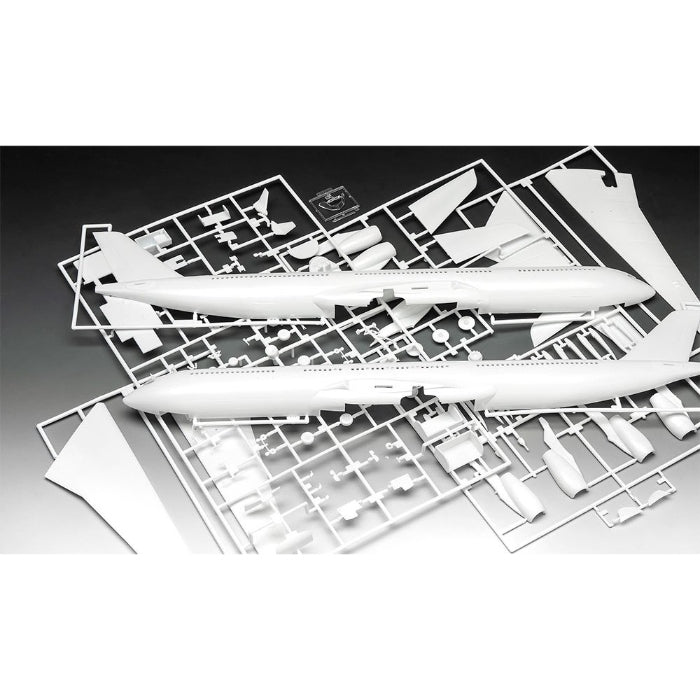 REVELL 1/144 Scale A340-300 Lufhansa New Livery