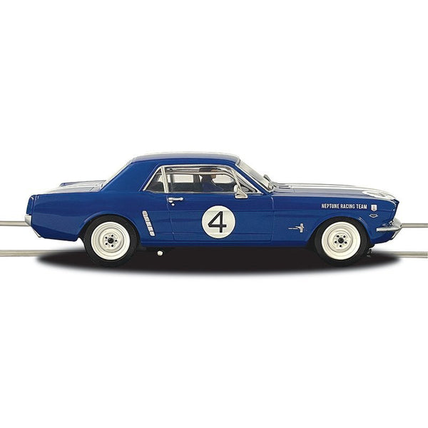 SCALEXTRIC Ford Mustang Neptune Racing