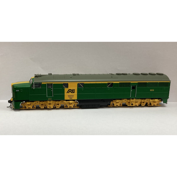 SDS MODELS HO 900 Class Locomotive #906 Green & Yellow - DCC Sound