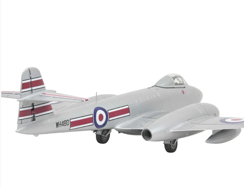 REVELL 1/32 Gloster Meteor F.8