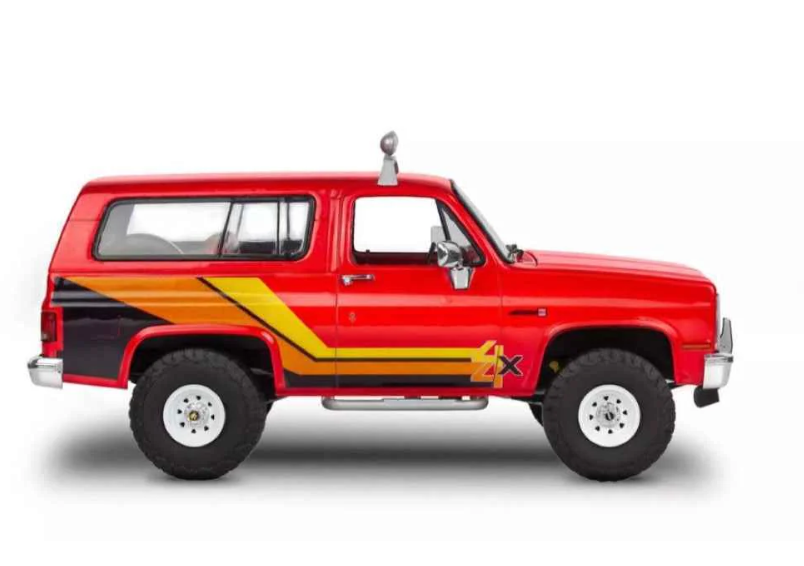 REVELL 1/25 1985 GMC JIMMY 4X4 HIGH ROLLER