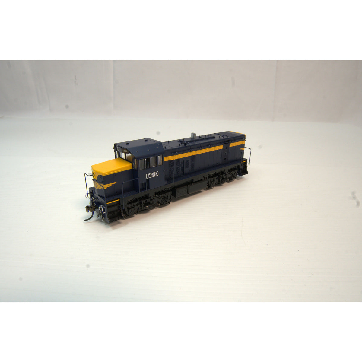POWERLINE HO T Class Series 3, Low Nose (T4) -V/Line T383