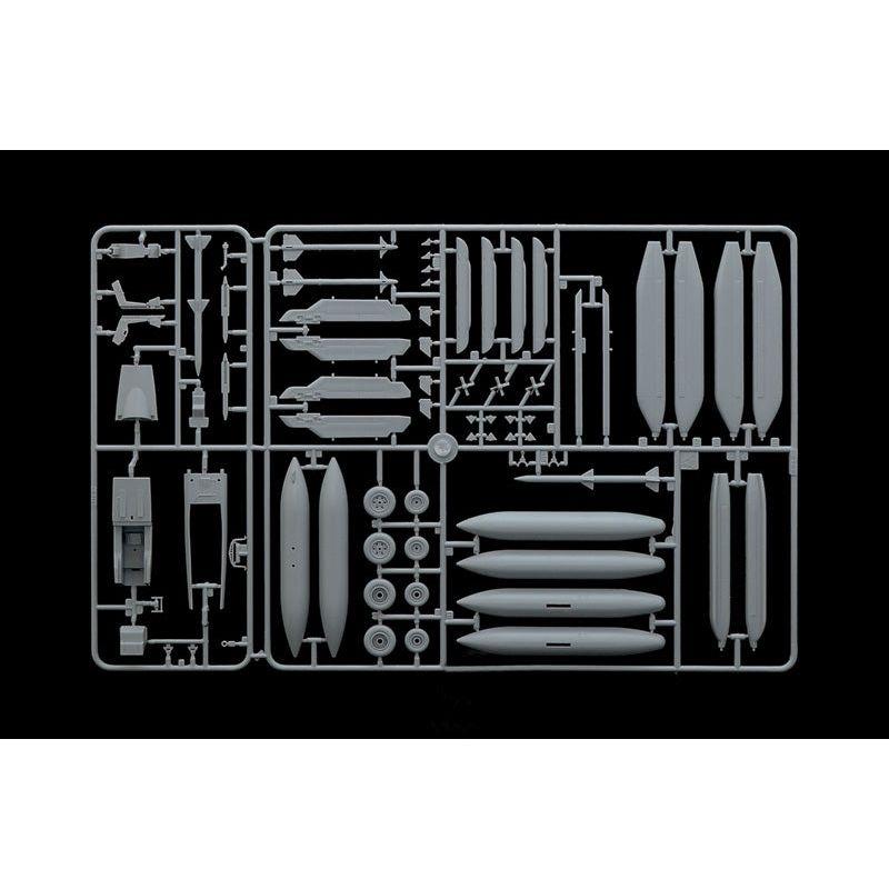 ITALERI 1/48 EA-18G Growler *Aus Decals*