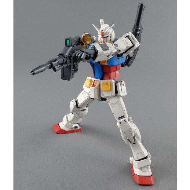 BANDAI 1/100 MG RX-78-02 Gundam (The Origin)