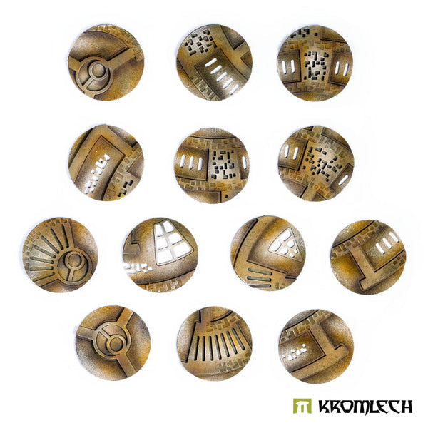 KROMLECH Caste Enclaves 40mm Round Base Toppers