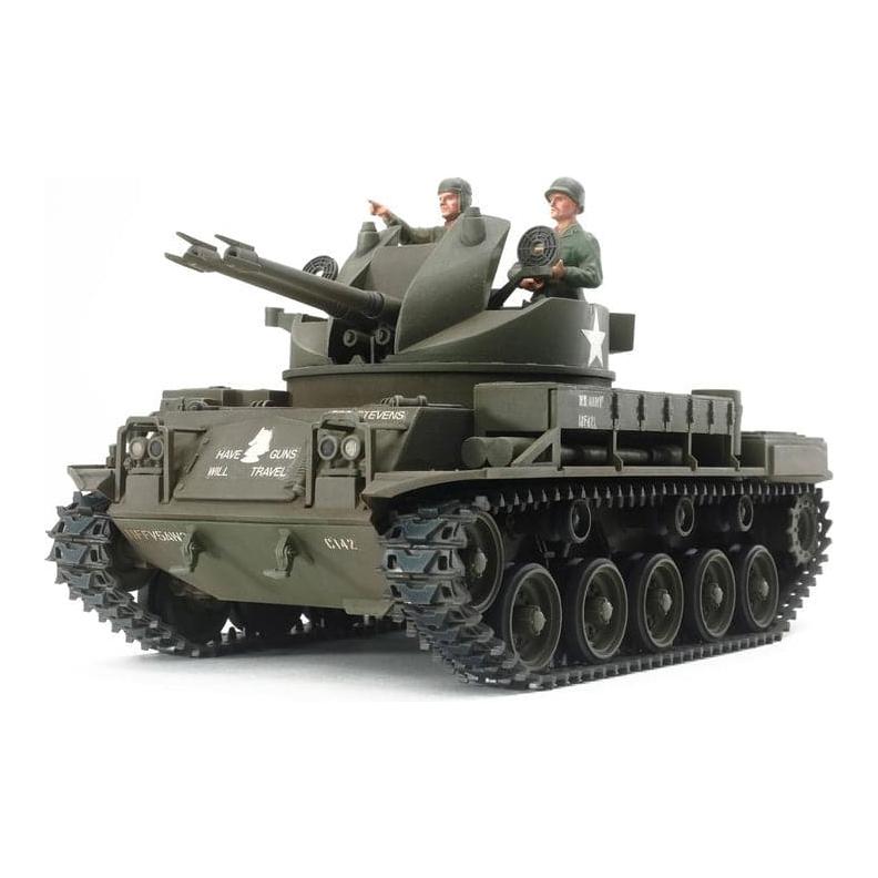 TAMIYA 1/35 M42 Duster with 3 Figures