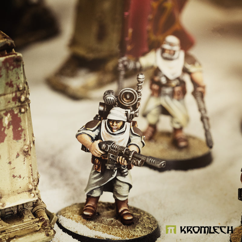 KROMLECH Desert Raiders Command Squad (5)