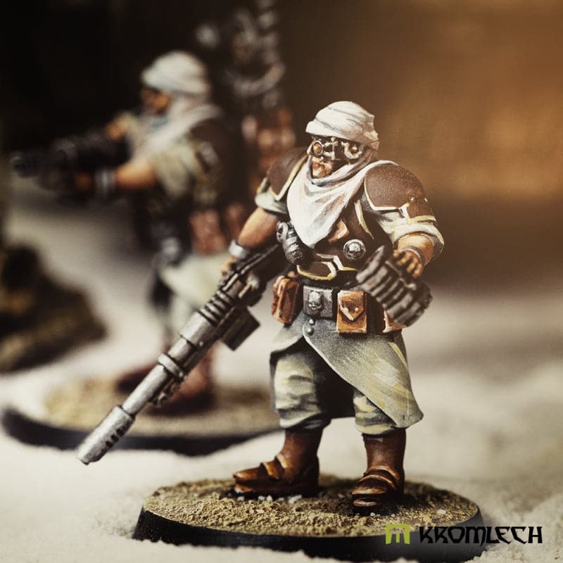 KROMLECH Desert Raiders Command Squad (5)