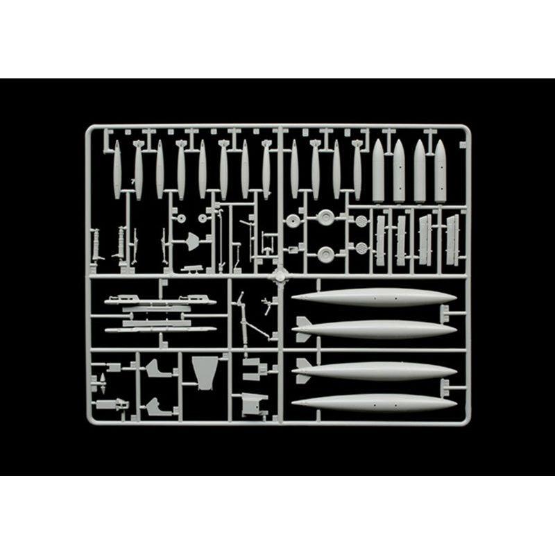 ITALERI 1/48 A-4E/F/G Skyhawk Australian Decals Included