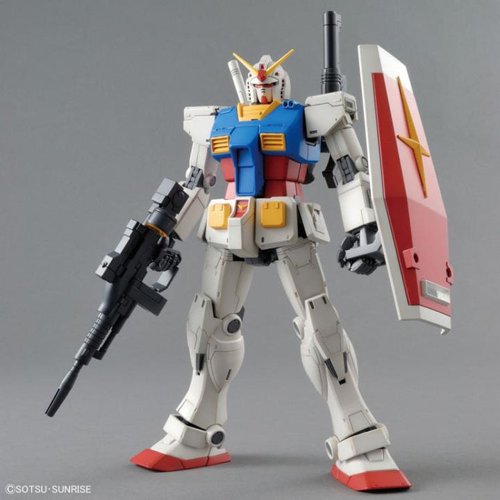 BANDAI 1/100 MG RX-78-02 Gundam (The Origin)