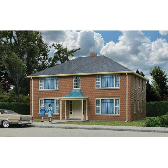 WALTHERS HO Four-Unit Brick Apartment Building -- Kit - 5-3/4 x 5-13/16 x 3-5/8" 14.6 x 14.7 x 9.2cm