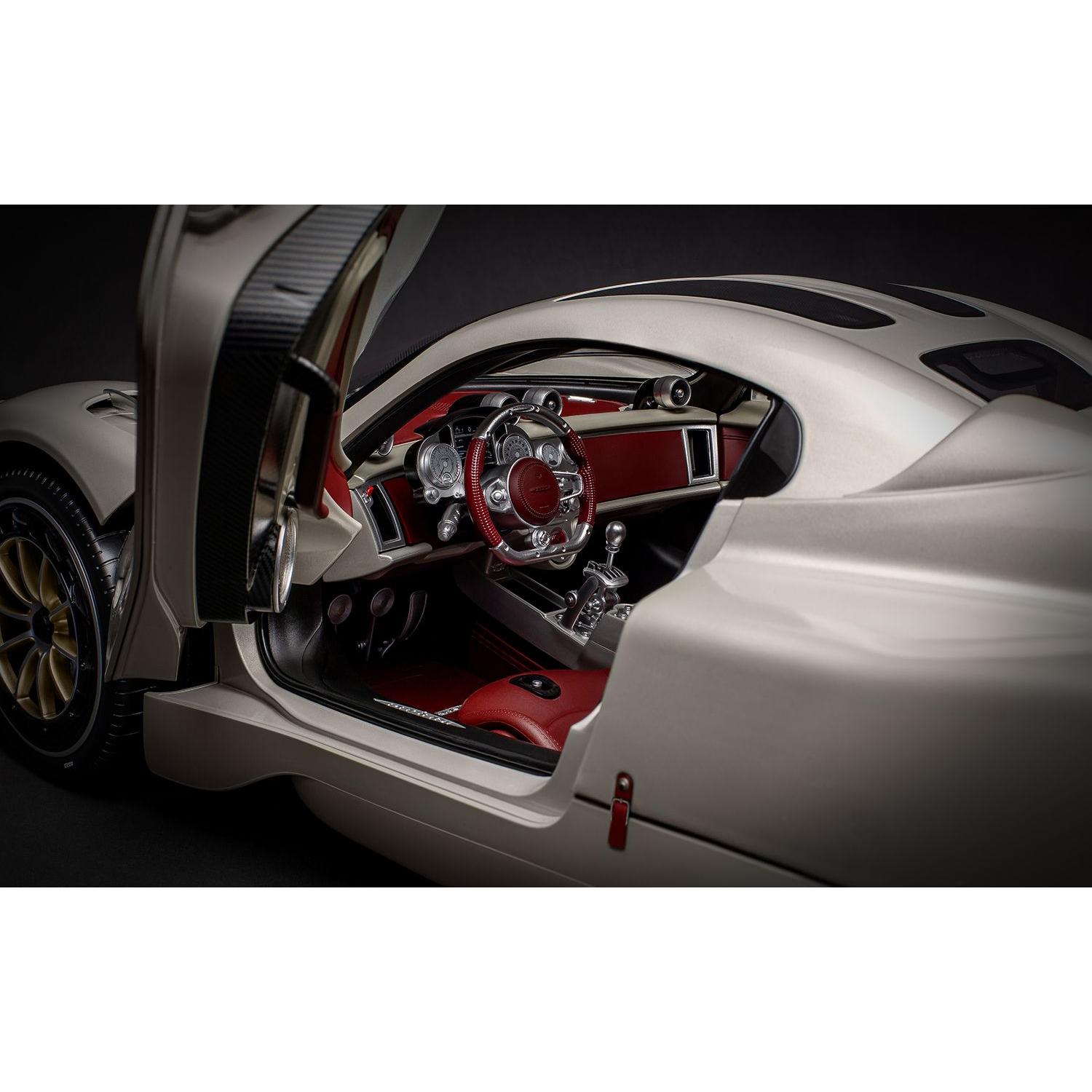 POCHER 1/8 Pagani Utopia Coupé - Rinascimento Lucido