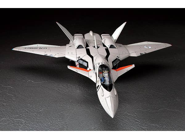 HASEGAWA 1/72 VF-11B Thunderbolt (Macross Plus)