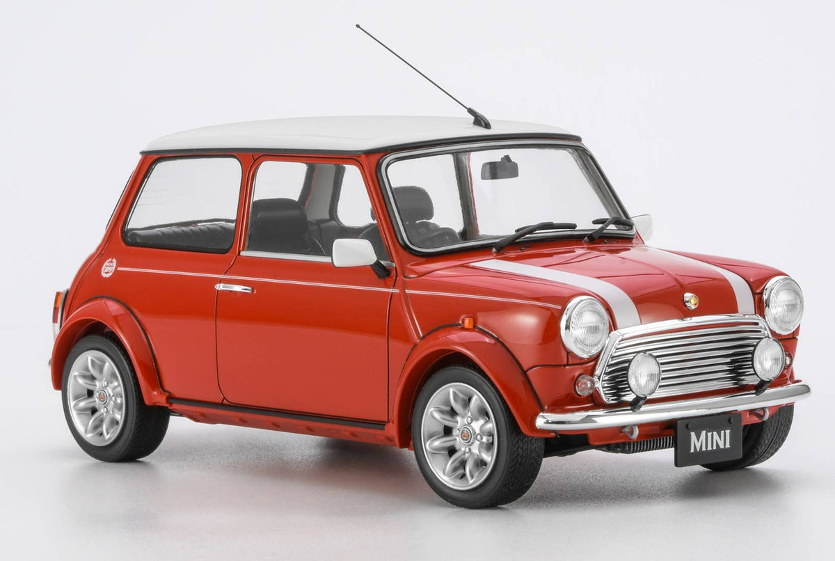 HASEGAWA 1/24 MINI COOPER w/GIRL’S FIGURE