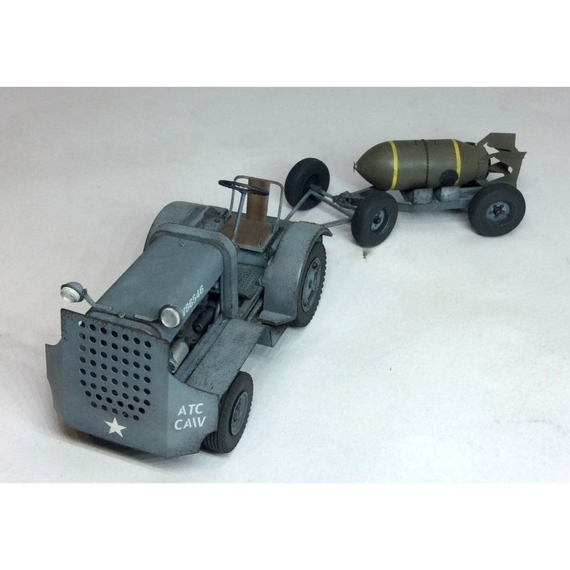 THUNDER MODEL 1/32 US Army Clarktor6 Mill33 with Bomb Trailers