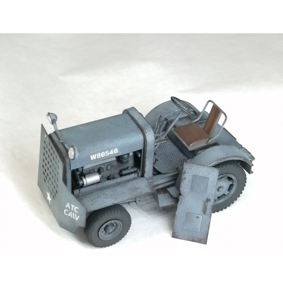 THUNDER MODEL 1/32 US Army Clarktor-6 Tug Mill-33