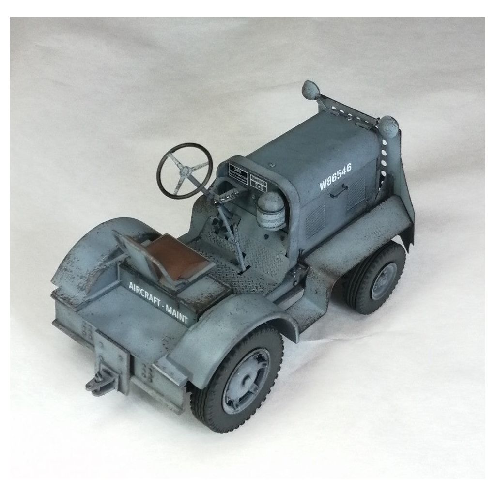 THUNDER MODEL 1/32 US Army Clarktor-6 Tug Mill-33