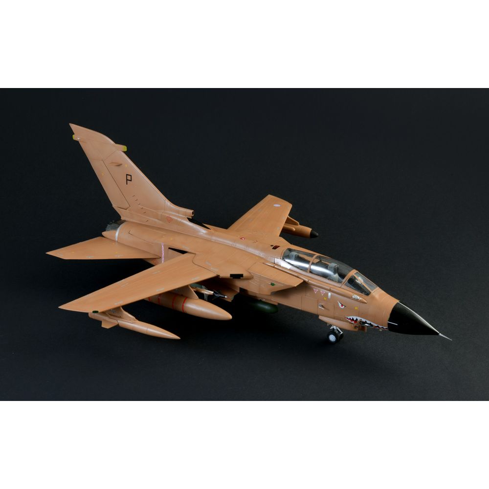 ITALERI 1/48 Tornado GR.1/IDS Gulf War- War Thunder Series