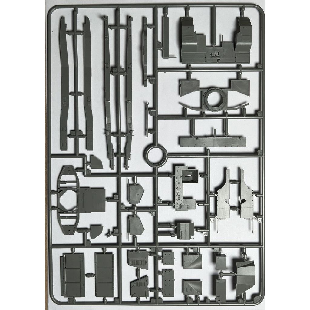 THUNDER 1/35 British Morris Bofors C9/B Gun Truck LATE