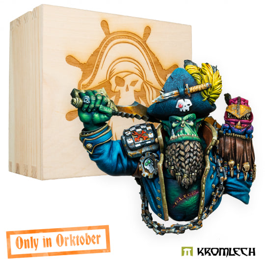 KROMLECH Orc Pirate Kaptin Bust Limited Wooden Box