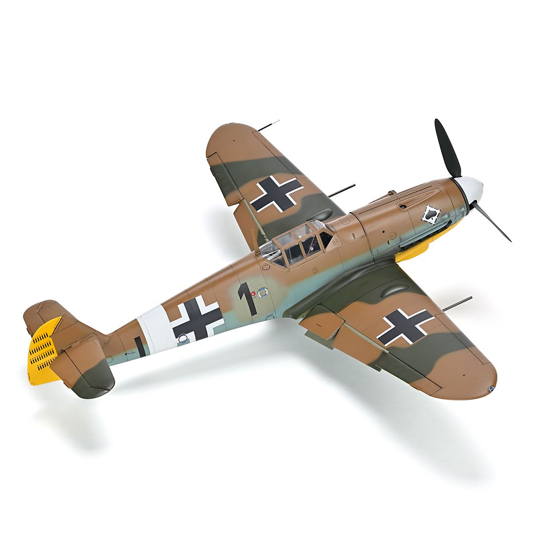ZOUKEI MURA 1/32 Messerschmitt Bf 109 G-4 Plastic Model Kit