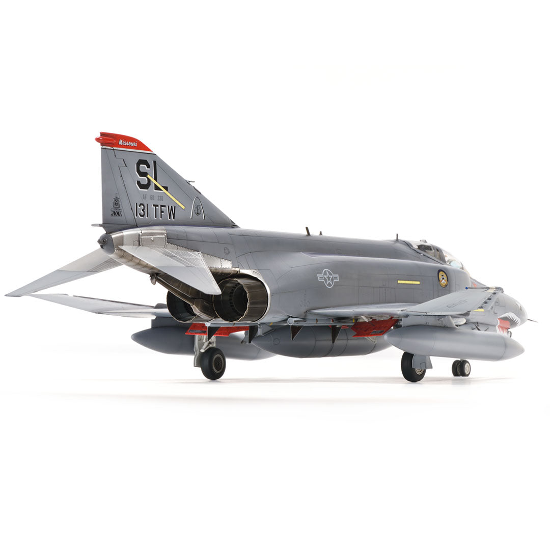 ZOUKEI MURA 1/48 F-4E Late Phantom Plastic Model Kit