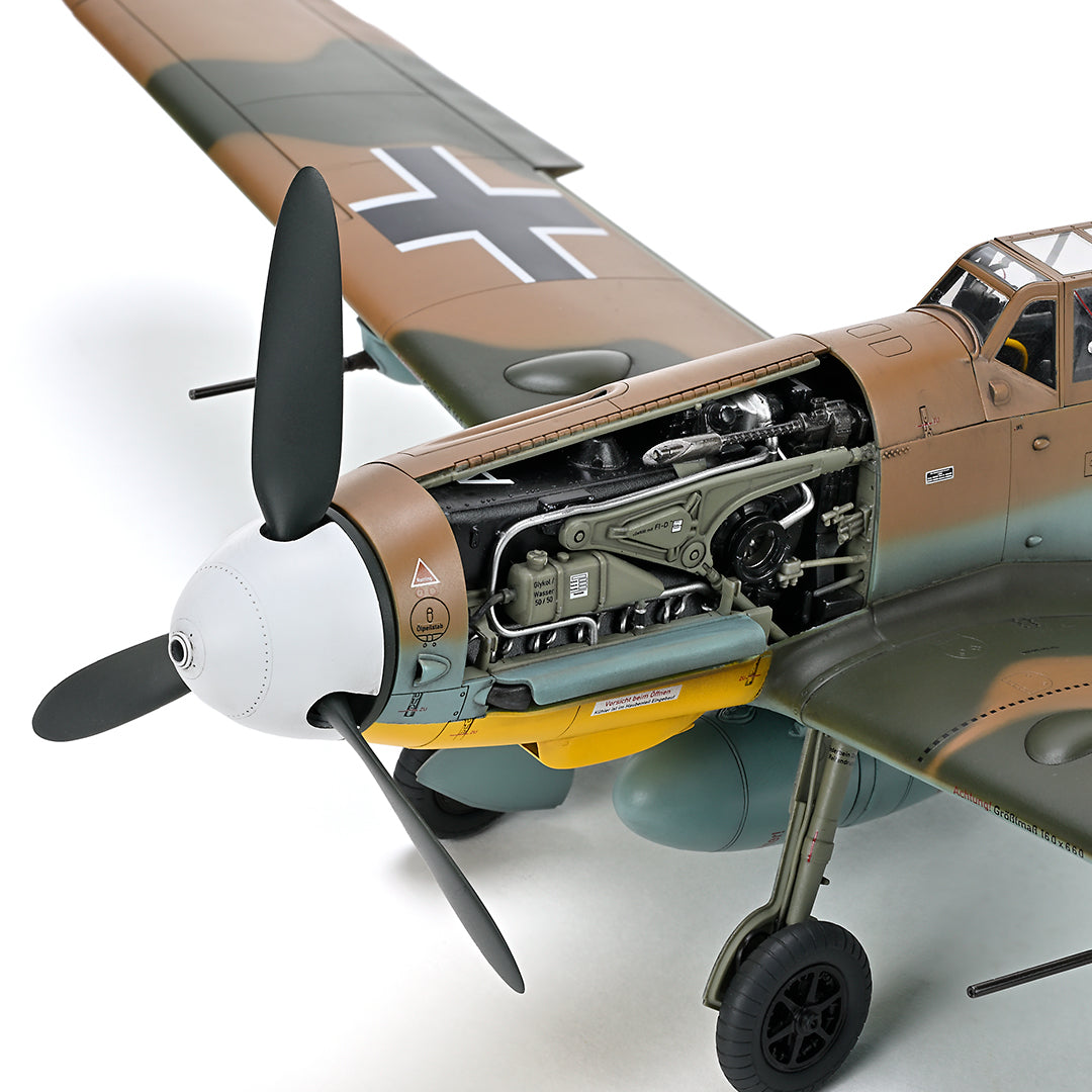 ZOUKEI MURA 1/32 Messerschmitt Bf 109 G-4 Plastic Model Kit