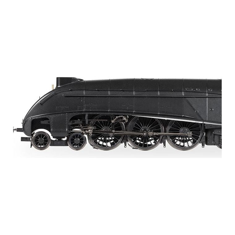 HORNBY OO LNER, W1 CLASS 'HUSH HUSH' STREAMLINED, 4-6-4, 10000 - ERA 3