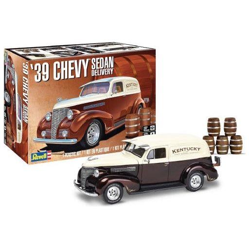 REVELL 1/24 1939 Chevy Sedan Delivery