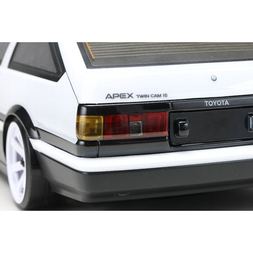YOKOMO TOYOTA Sprinter Trueno (AE86) 3-Door Body Set