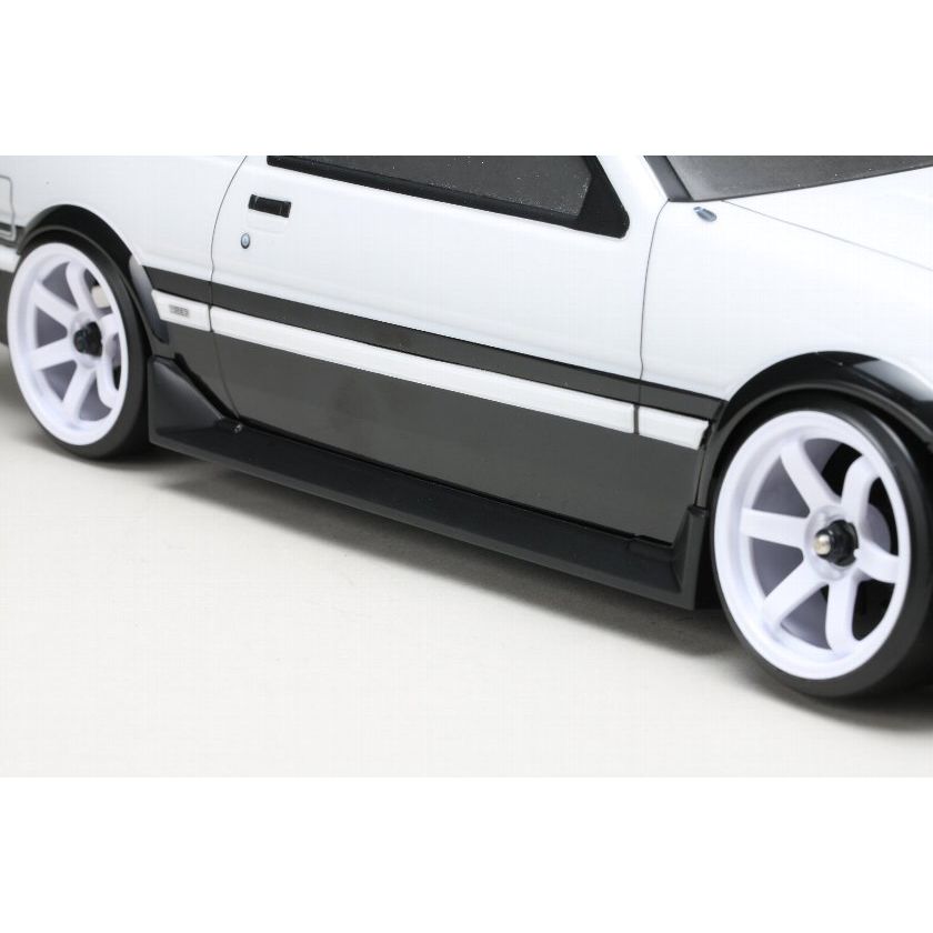 YOKOMO TOYOTA Sprinter Trueno(AE86)3Dr Aero Parts Set