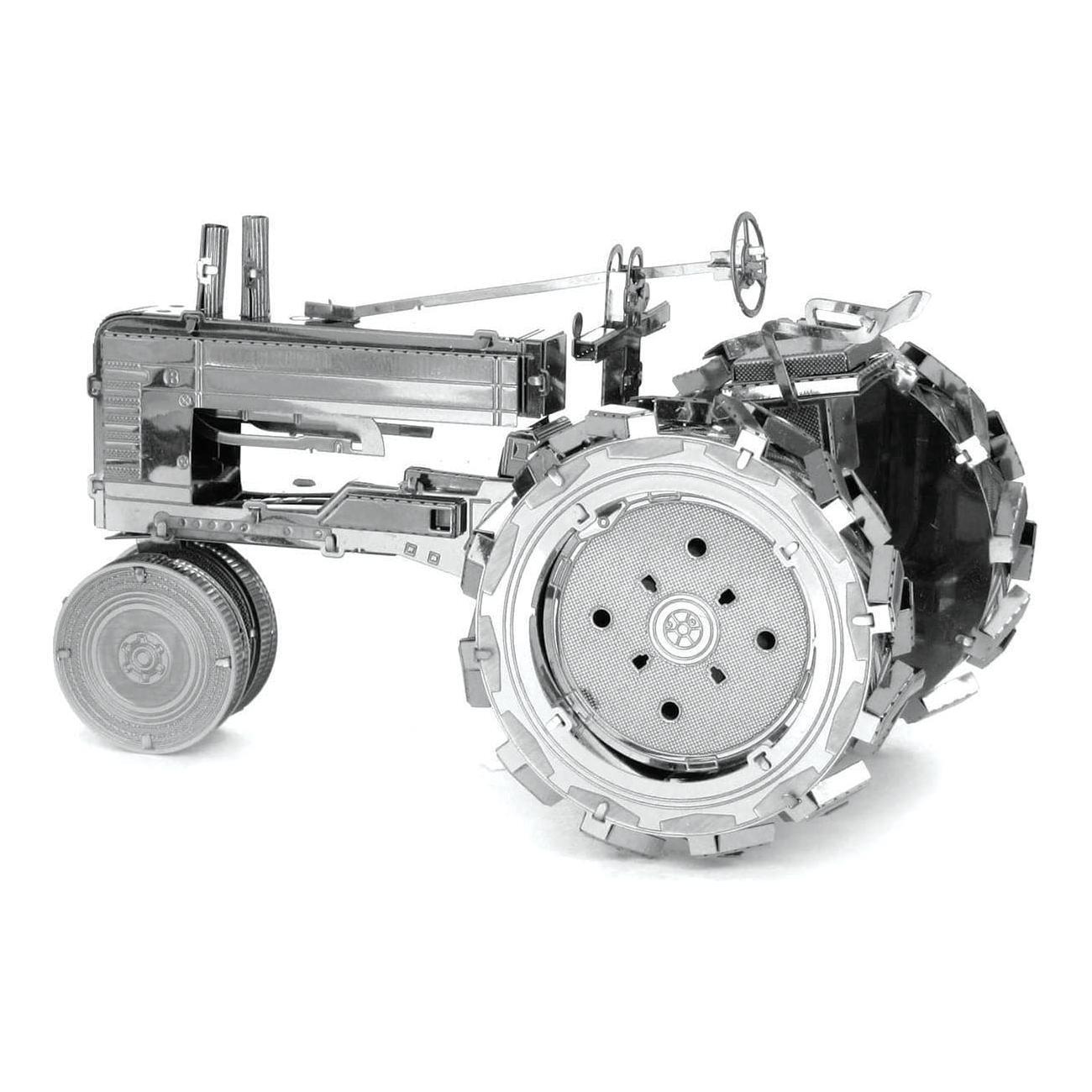 METAL EARTH Farm Tractor