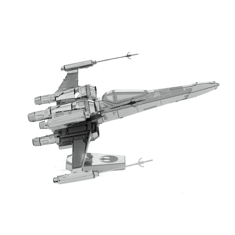 METAL EARTH Star Wars Poe Dameron's X-Wing Fighter
