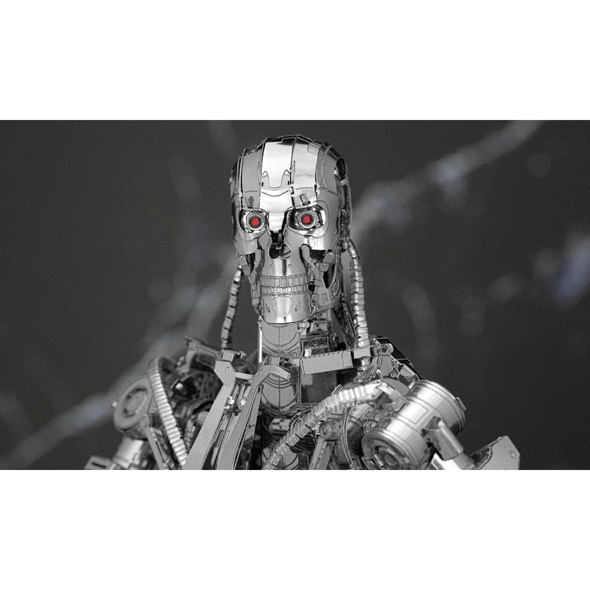 METAL EARTH ICONX Terminator T-800 Endoskeleton