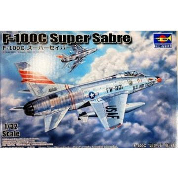 TRUMPETER 1/32 F-100C Super Sabre
