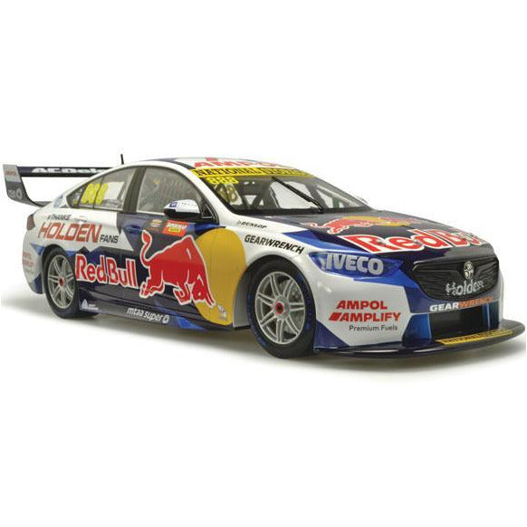 CLASSIC CARLECTABLES 1/43 Scale Final Holden Factory Supercar Jamie Whincup/Craig Lowndes
