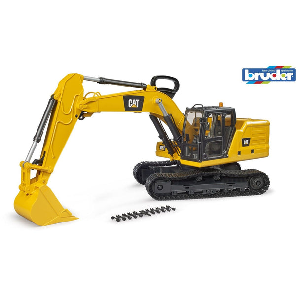 BRUDER 1/16 Caterpillar Excavator with Black Tracks