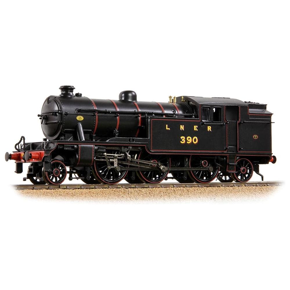 BRANCHLINE OO LNER V3 Tank 390 LNER Lined Black