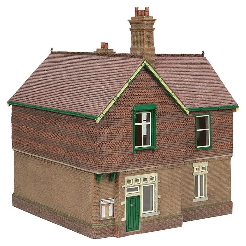 SCENECRAFT OO Bluebell Booking Office Green and Cream