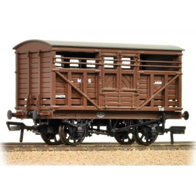 BRANCHLINE OO 12 Ton LMS Cattle Wagon LMS Brown