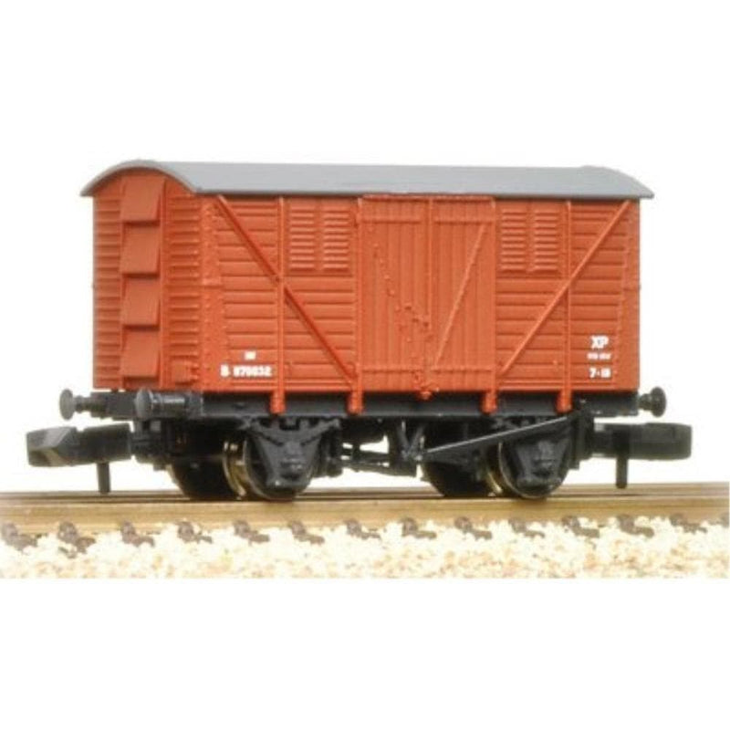 GRAHAM FARISH 10 Ton BR Meat Van BR Late Bauxite