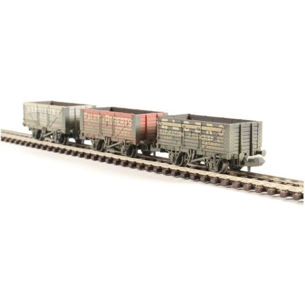 GRAHAM FARISH Coal Trader' Pack 7 Plank Private Owner Wagon