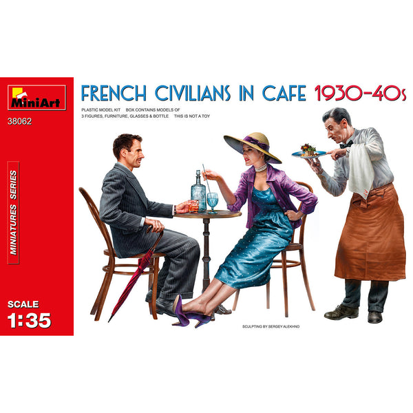 MINIART 1/35 French Civilians in Cafe 1930-40's