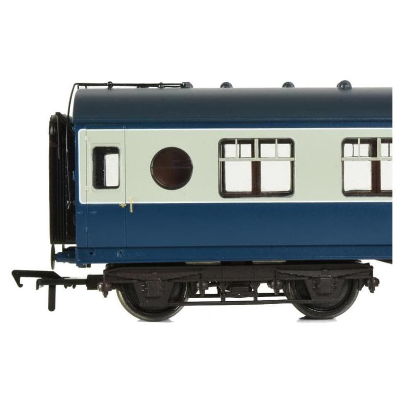 BRANCHLINE OO LMS 57ft 'Porthole' Brake Second Corridor BR Blue & Grey