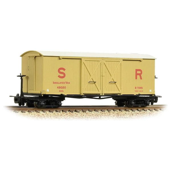 BACHMANN NARROW GAUGE OO9 Bogie Covered Goods Wagon SR Insulated