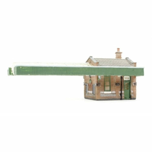 SCENECRAFT N  Great Central Station Booking Office and Canopy 100mm x 51mm x 46mm - Hearns Hobbies Melbourne - SCENECRAFT