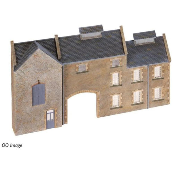 SCENECRAFT N  Low Relief Stone Factory 133mm x 13mm x 72mm - Hearns Hobbies Melbourne - SCENECRAFT